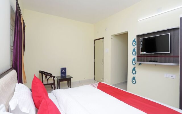 Oyo 13924 Shree Gopal Residency