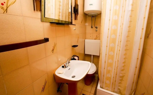 Apartments Ljubo