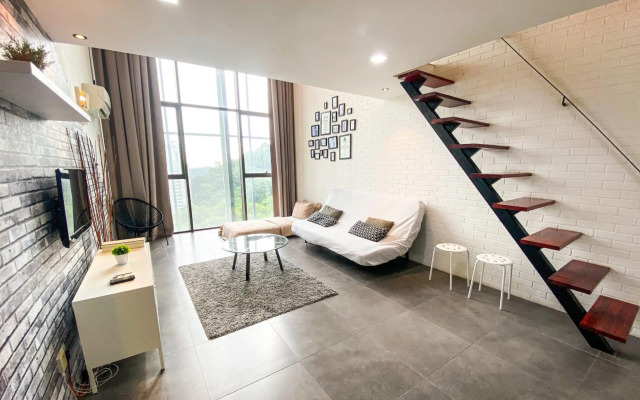 Cozy loft 6pax Near Kidzania/IKEA/1Utama/TTDI