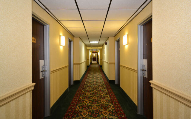 Howard Johnson Inn Saugerties