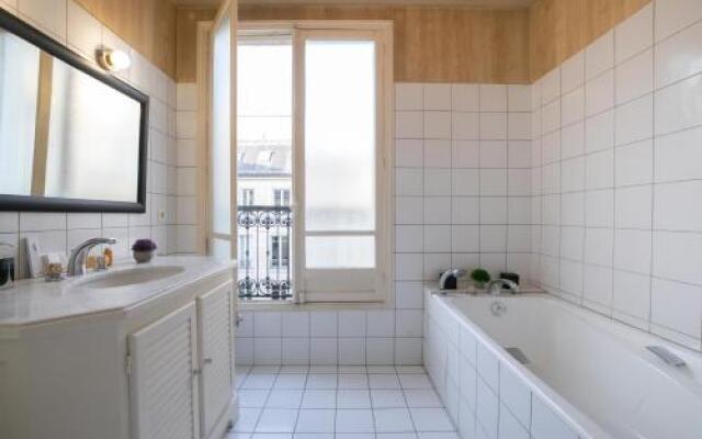 Sweet Inn Apartments Montaigne