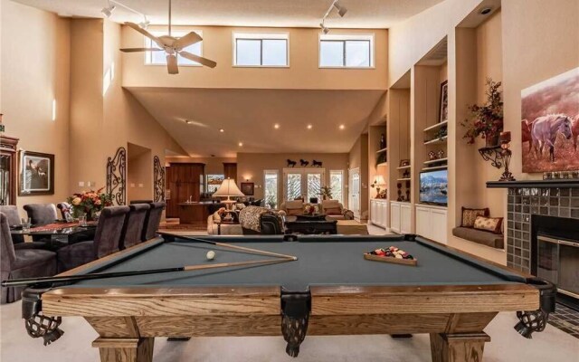 A Trip to Heaven - Five Bedroom Cabin