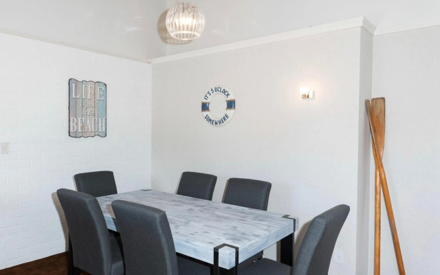 Central Spacious Family House - Paihia Holiday Home