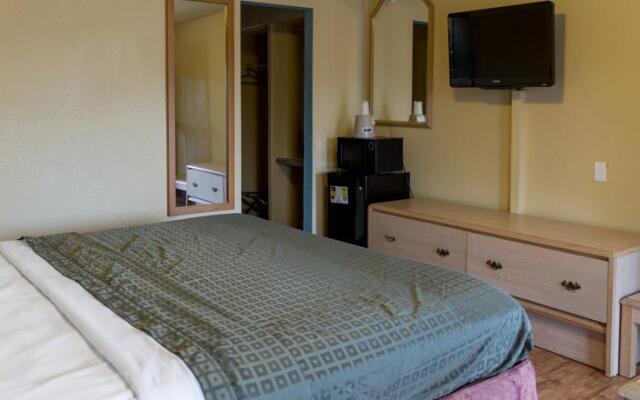 Regency Inn & Suites