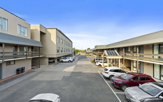 Quality Hotel Parklake Shepparton