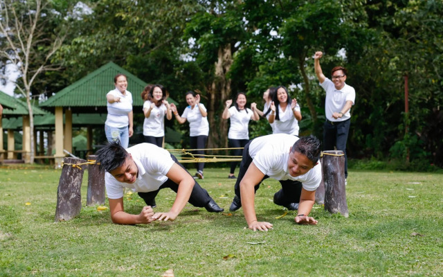 Forest Crest Nature Hotel and Resort Powered by ASTON