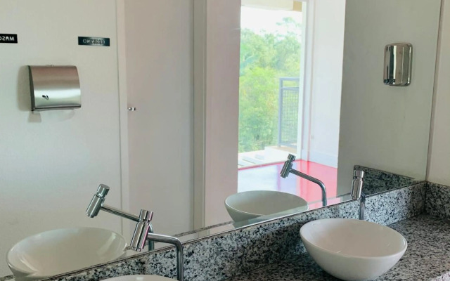 Flat Vip 5 Estrelas 26 metros Granja Vianna.