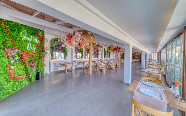 Illusion Beach Club Hotel +16 Only Adult