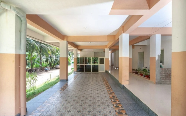 Greenways Residential Homestay By OYO Rooms