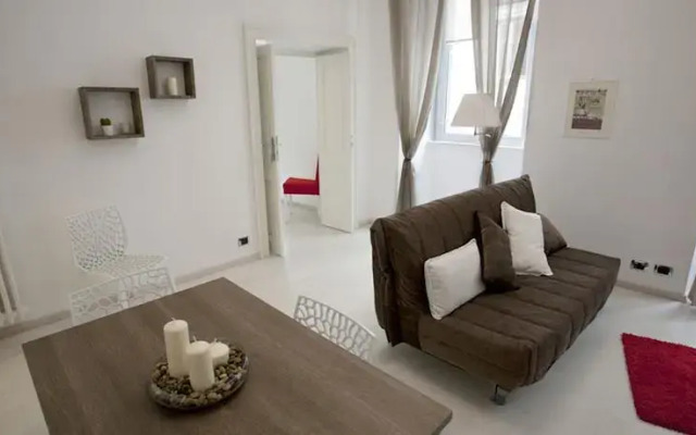 Juliet in Rome Navona