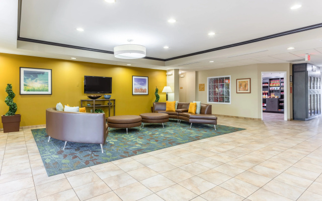Candlewood Suites Aurora-Naperville by IHG