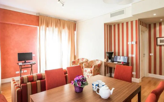 Villa Pamphili Halldis Apartments