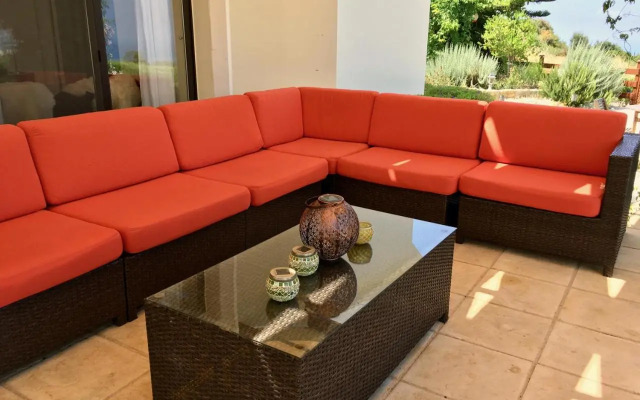 Villa Panorama - Stunning views in villa with hot tub, pool, garden