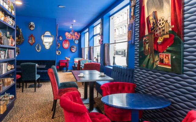 BRIT HOTEL PRIVILEGE LISIEUX – La Villa des Arts