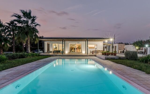 Villa I Chiani 8 Emma Villas