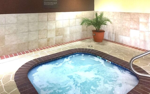 Grain Valley Inn - Kansas City