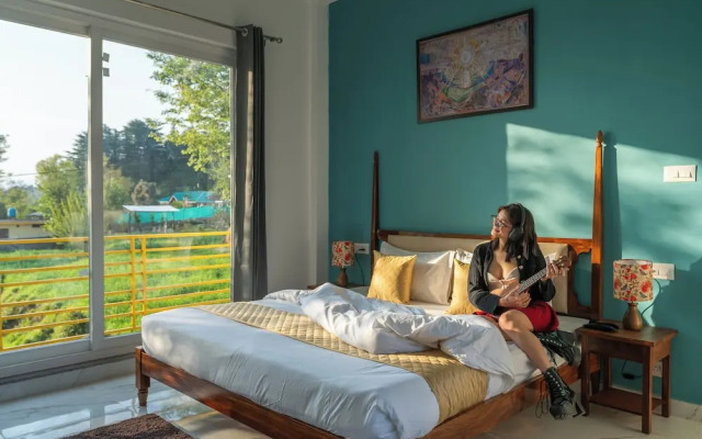 The Social Stays Bir Formerly Artbuzz