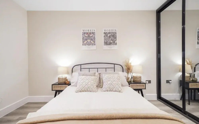 105B Beechwood Grove Flat