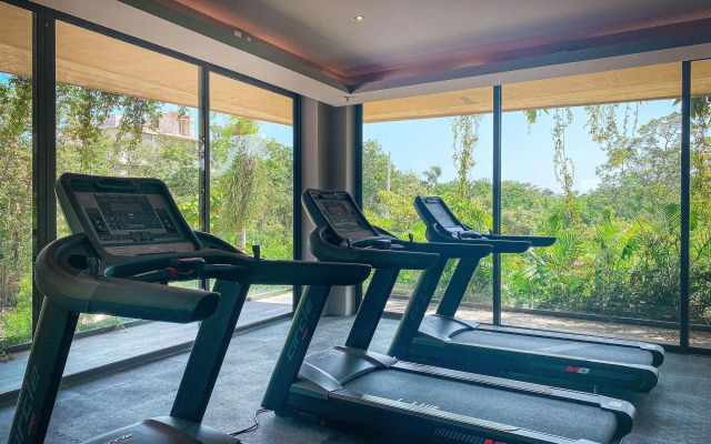 Mistiq Luxury Condo