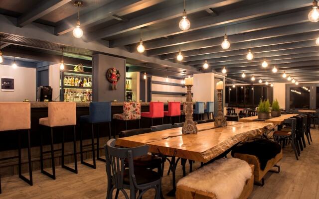 La Maison des Cèdres