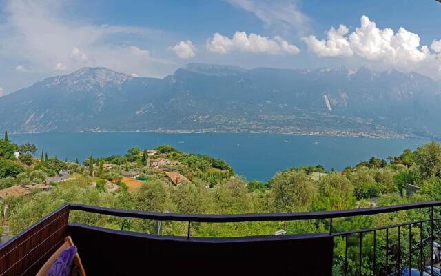 Panoramico Gardasee by Gardadomusmea