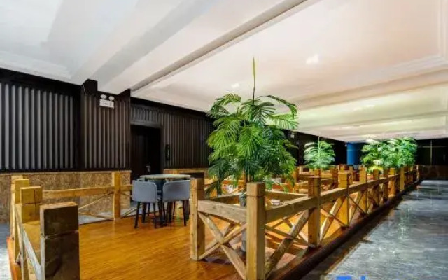 Yihao Hotel
