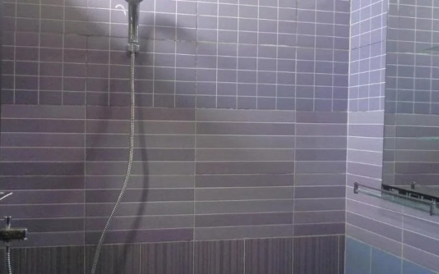 Lakey Peak Hotel Tomo