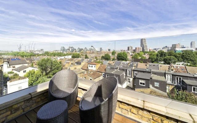 4-bed Flat With Amazing Balcony Views