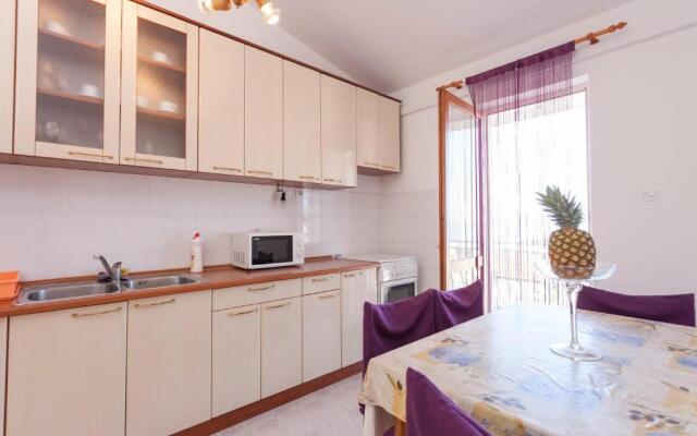 Apartment Ana