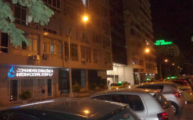 Praia do Flamengo Apartment