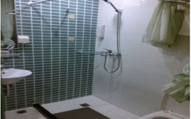 Hi Inn Ningbo Tianyi Square Branch