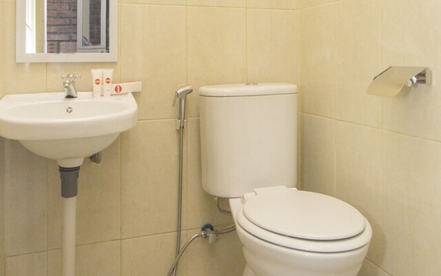 Annisa Syariah Guest House by Oyo Rooms