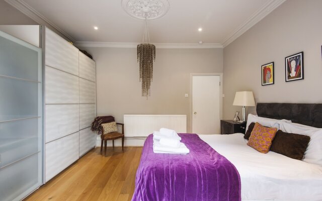 Beautiful Battersea Home by Clapham Junction