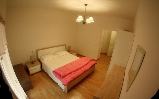 The charmant apartment with lake view