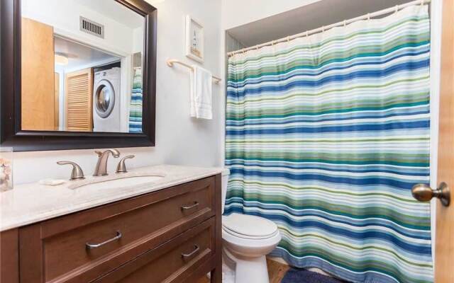 Hibiscus 103B - Two Bedroom Condo