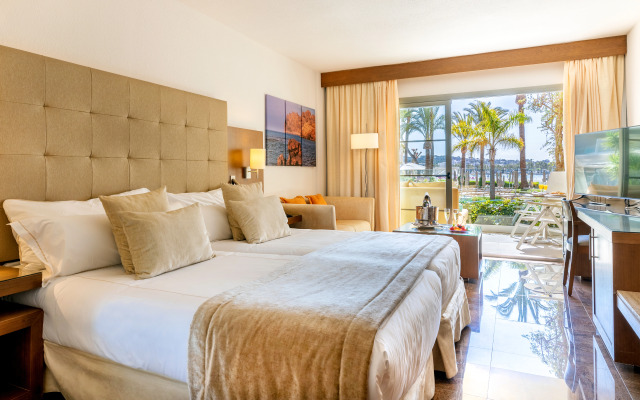 Viva Golf Adults Only 18+