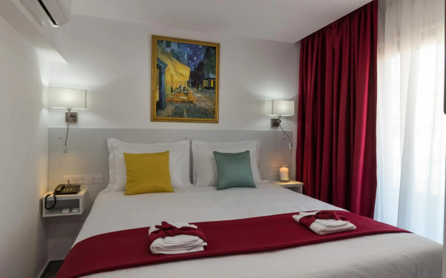 Art & Wine Boutique Hotel