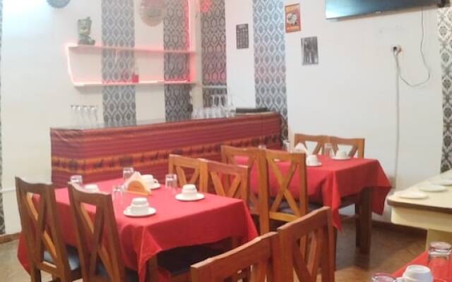Zarate's Hostel
