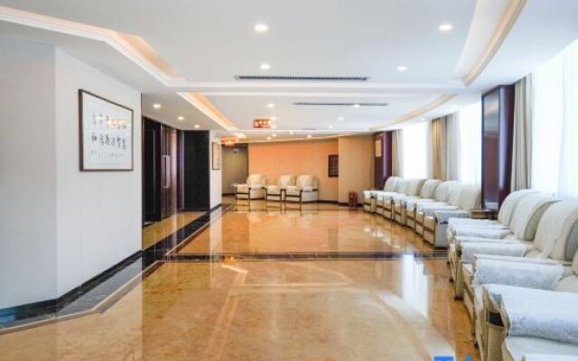 Yingjun International Hotel