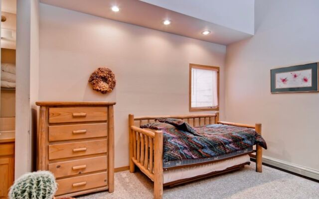 Tyra Ii By Peak Property Management