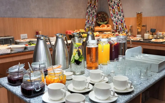 Sayyoh Hotel