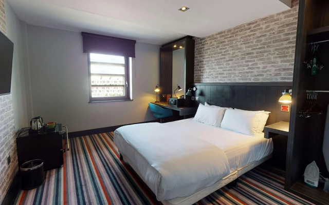 Village Hotel Edinburgh