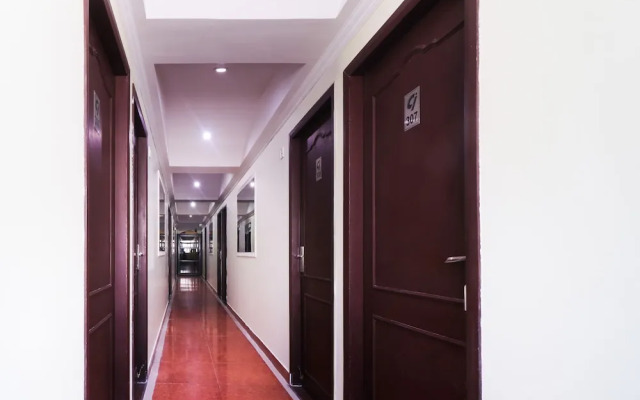 OYO 783 Om Hotel