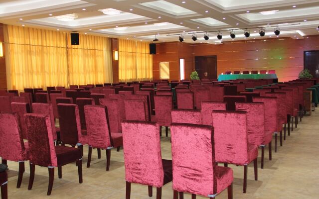 Dinis Business Hotel Kaiyuan Branch