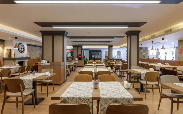 Lion Hotel Borovets