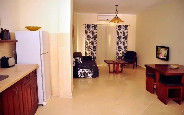 Carlton Luxury Resort