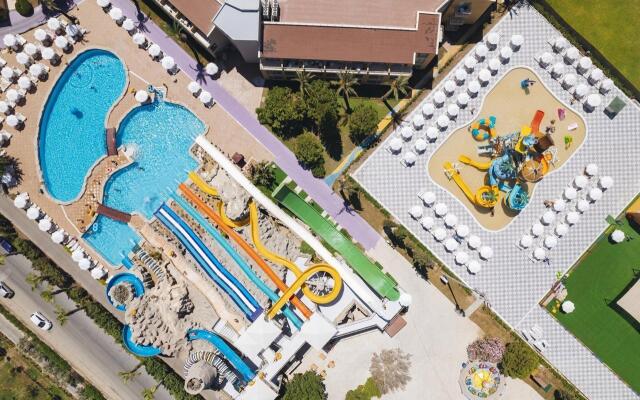 Selectum Family Resort Side
