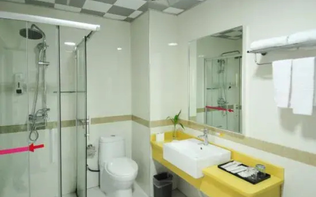 Minghao Holiday Hotel