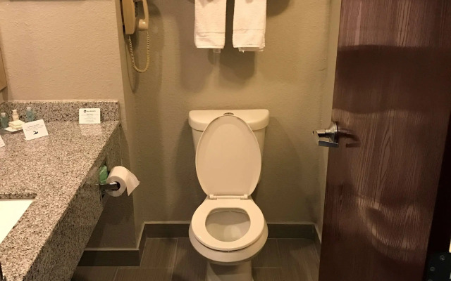 Best Western Executive Inn