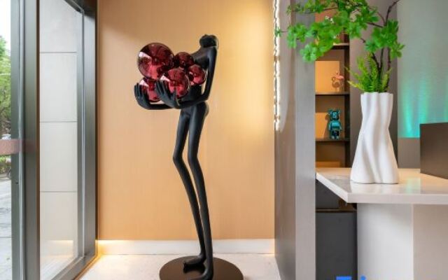 Sushi Light Luxury Hotel (Shanghai Xinzhuang Business District)